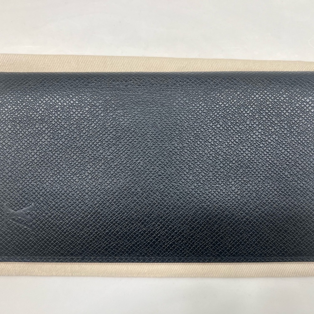SOLD Louis Vuitton Portefeuille Brother Taiga Black Leather Men’s Long Wallet